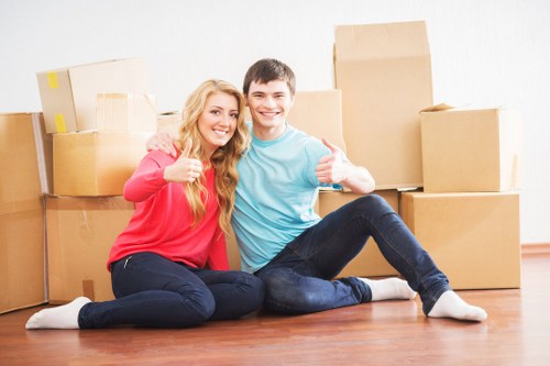 Professional man and van in Crewshill for flexible relocation